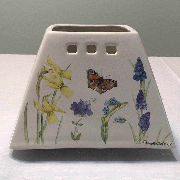 Hallmark Other - Hallmark Candle Topper Large Ceramic Floral